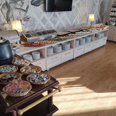 Hotel Mikulski Γκλίβιτσε Εξωτερικό φωτογραφία