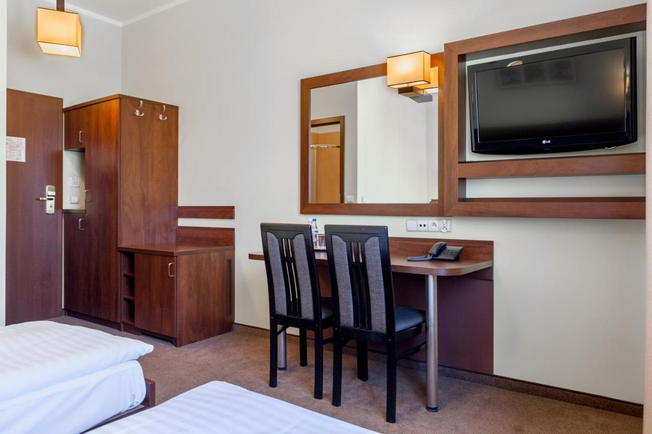 Hotel Mikulski Γκλίβιτσε Εξωτερικό φωτογραφία